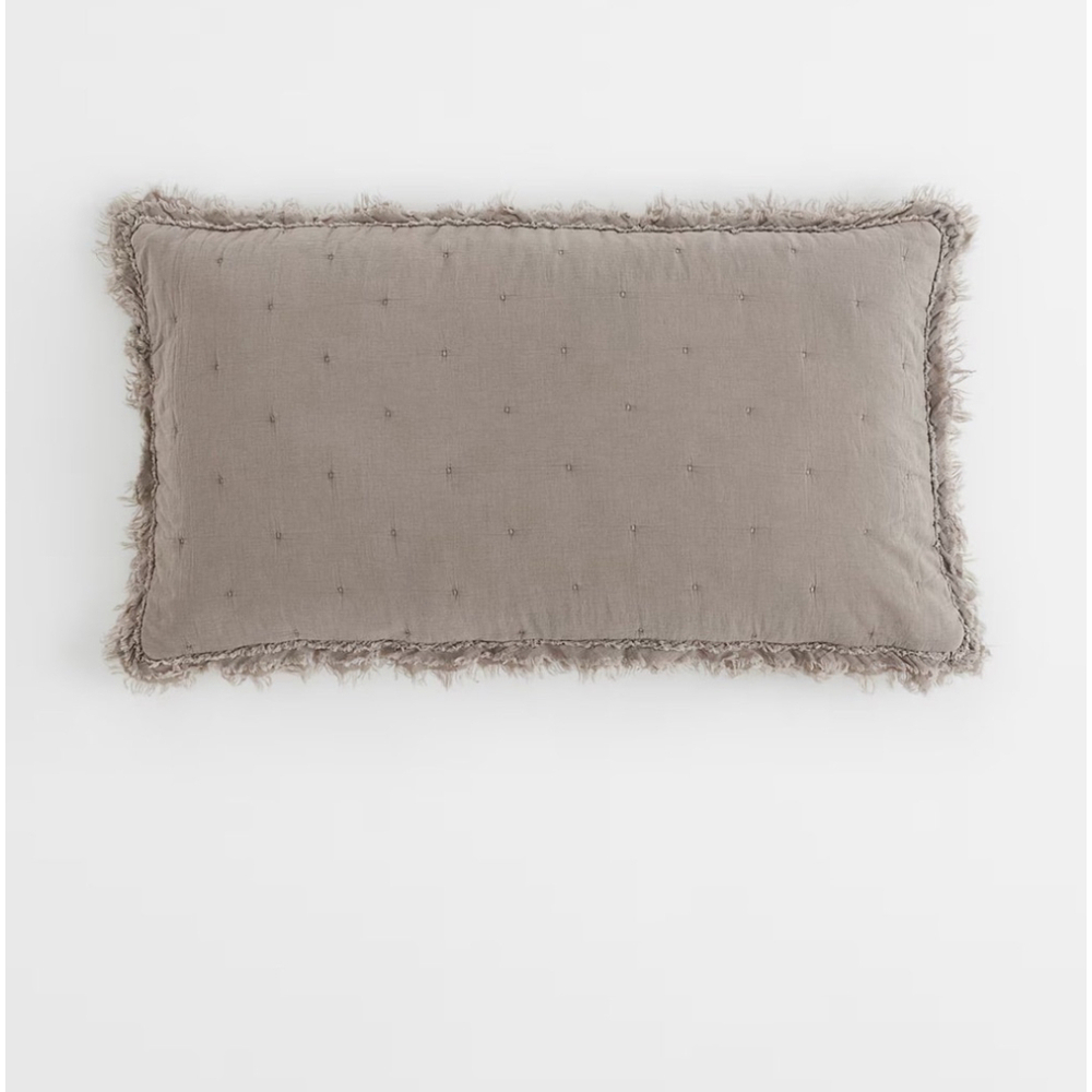 H&M ruffle pillow case shams set of 2